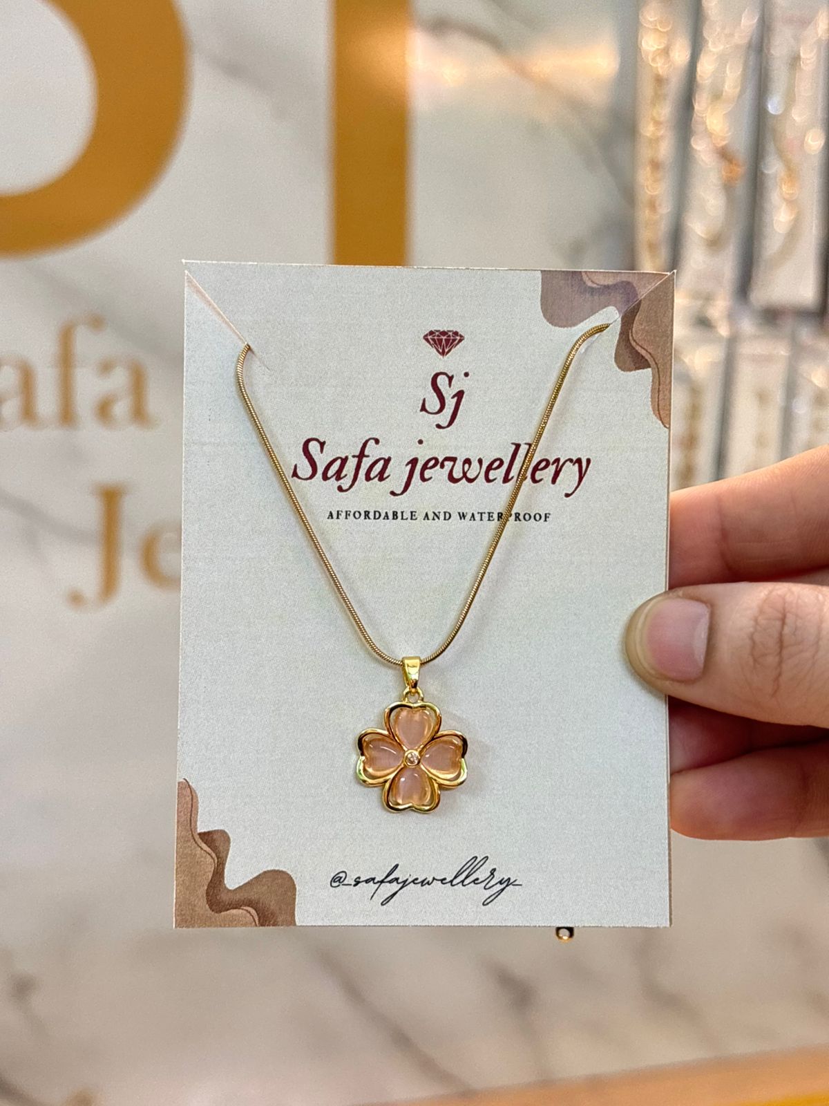Flower pendent 007