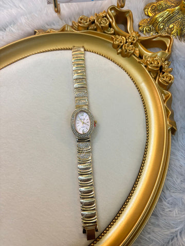 Oval stone dial 016
