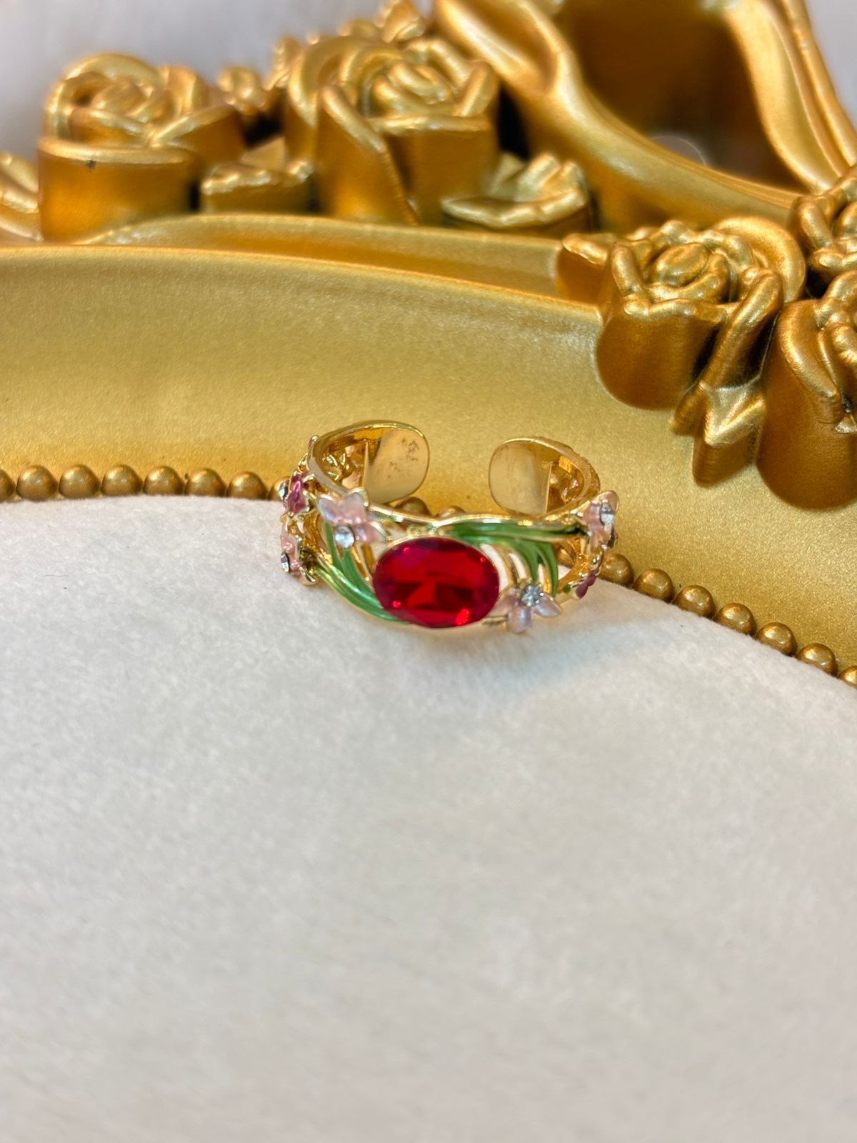 Floral red stone ring 022