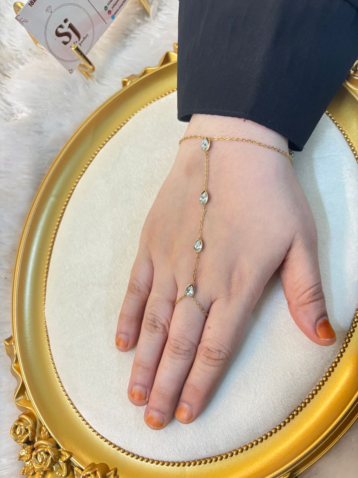 Rain drop handchain 049