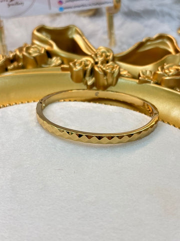 Golden plain baby size  kada 055