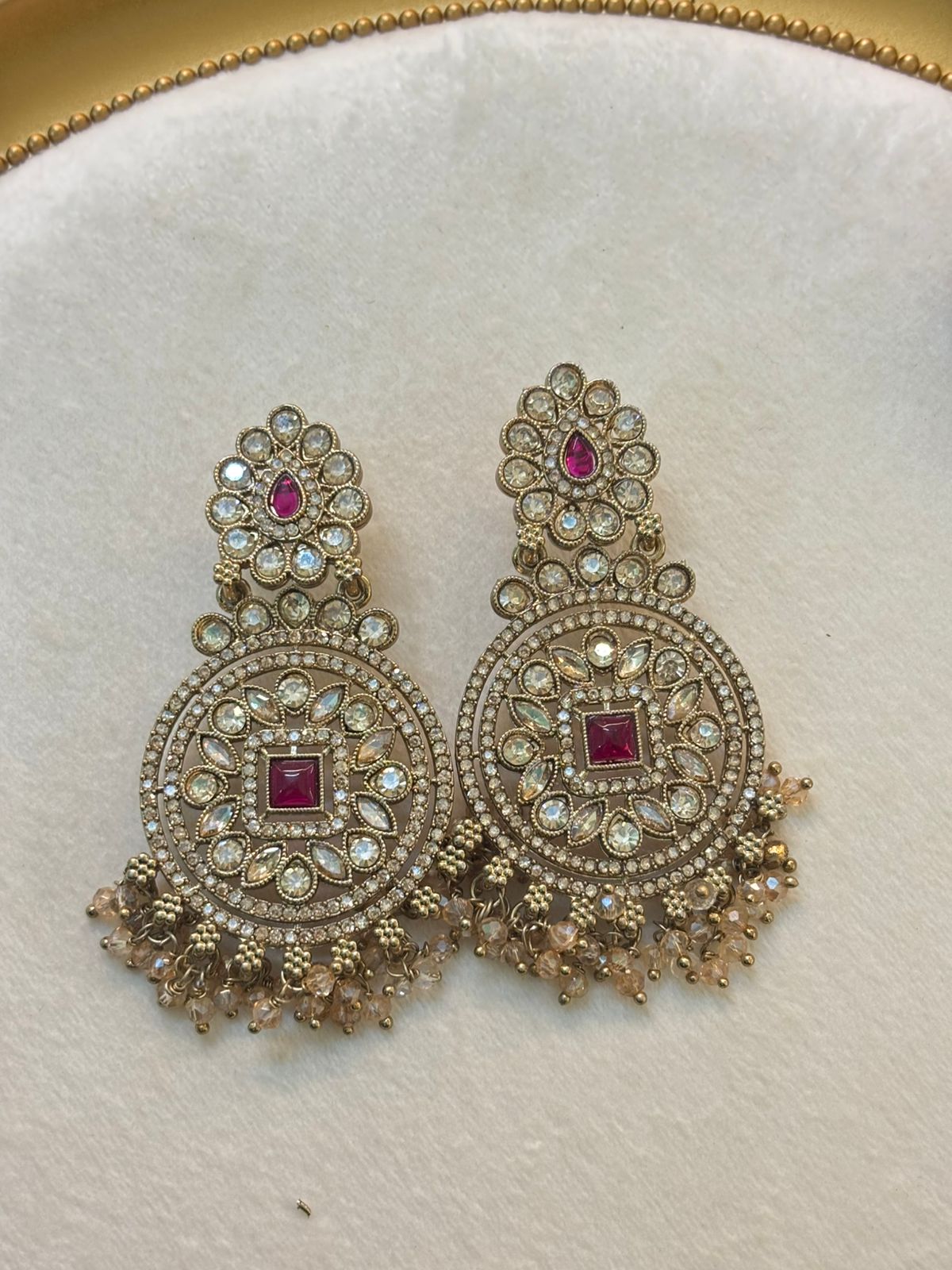 Red Chand Bali 078