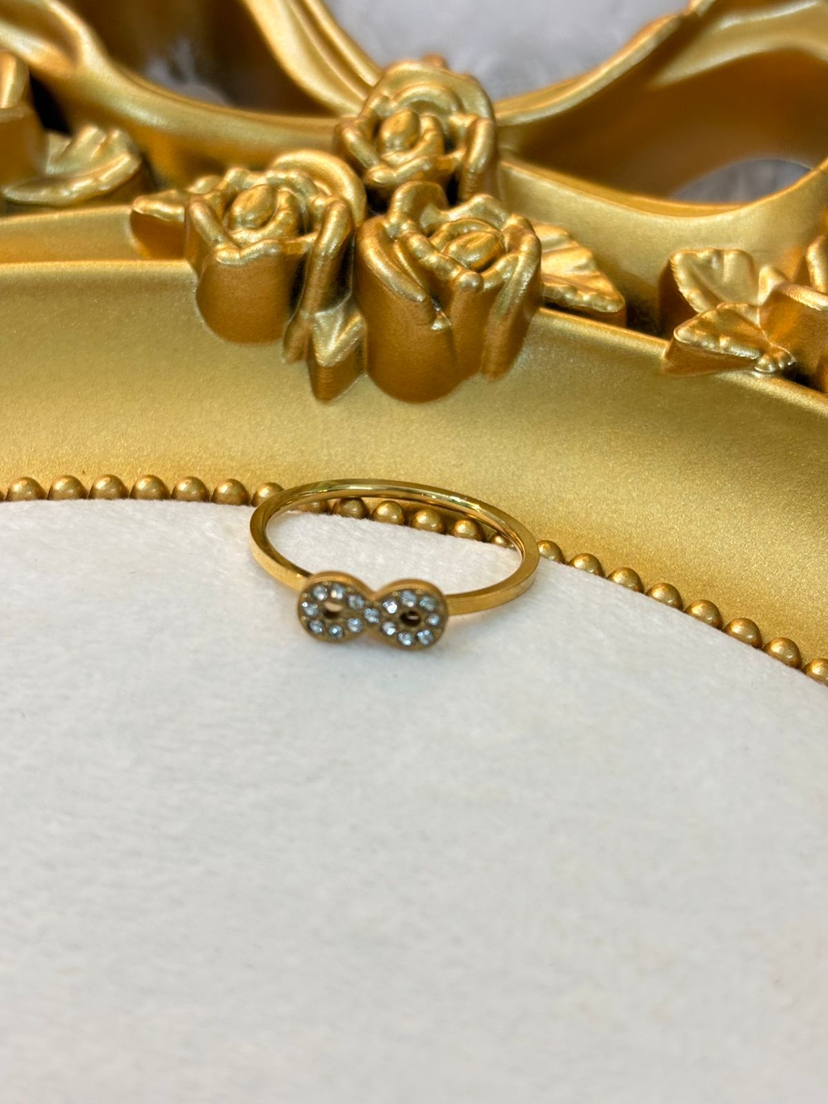Mini infinity ring