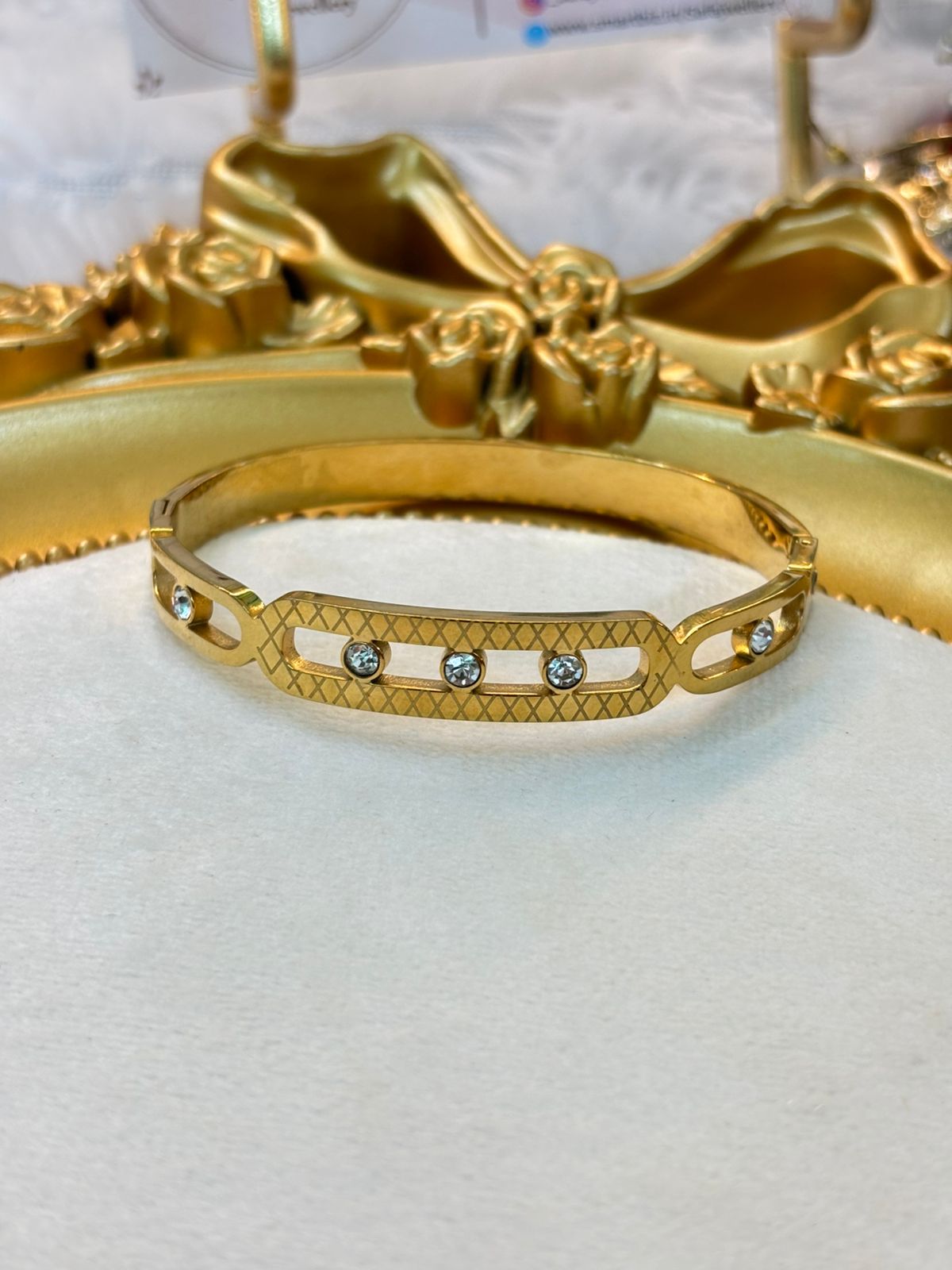 Classic regular size kada 093