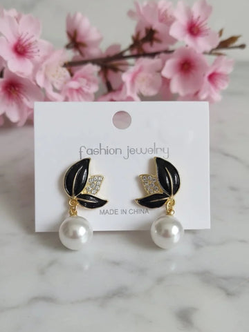 Open leaf earings
